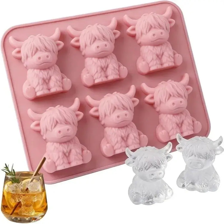 Highland Cow Silicone Mold For Ice, Chocolate, Gummies & More