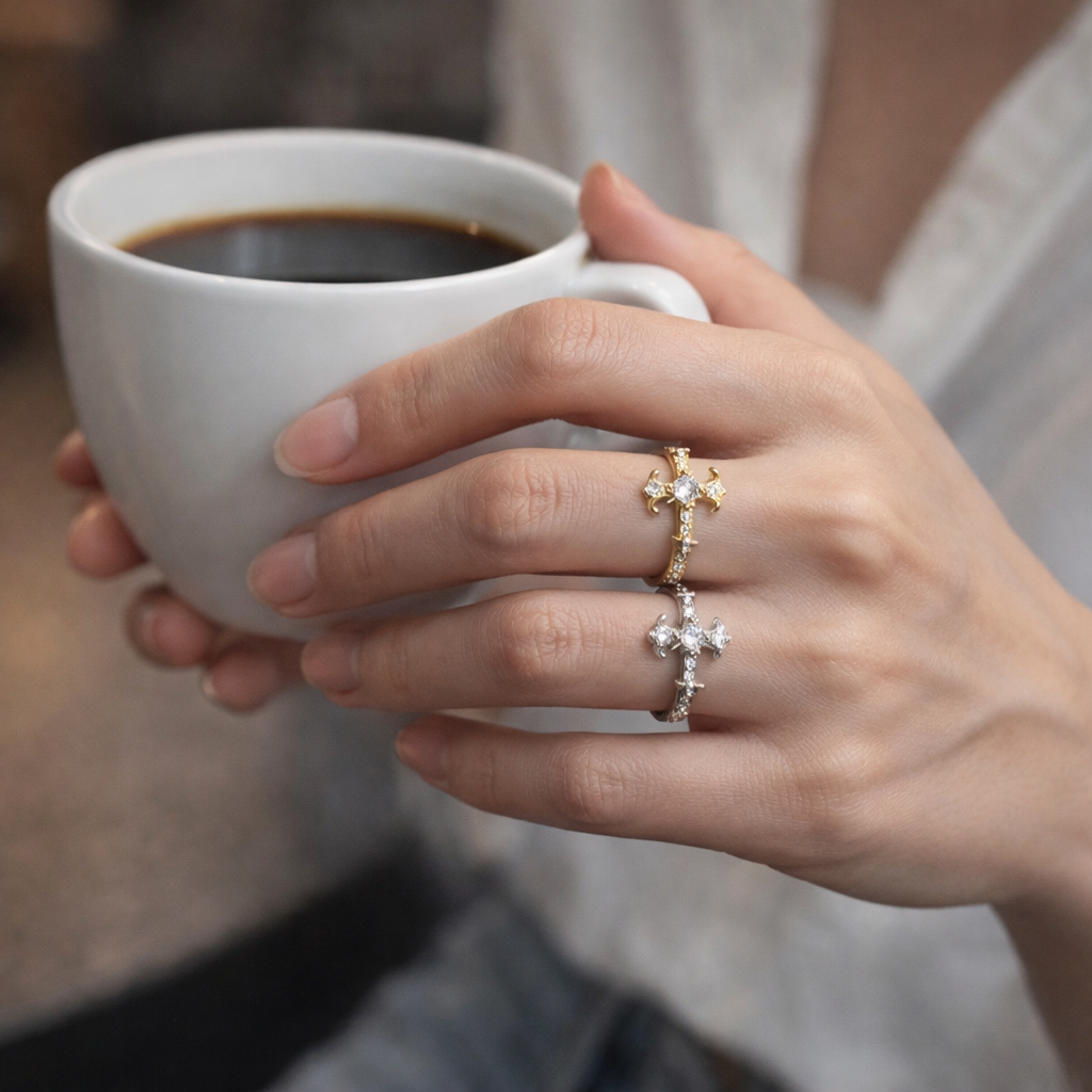 Minimalist Fleur-de-lis Open Ring - Premium Adjustable Band in Silver & Gold Finish